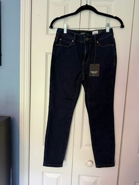 Simply Vera Vera Wang Dark Blue Skinny Jeans